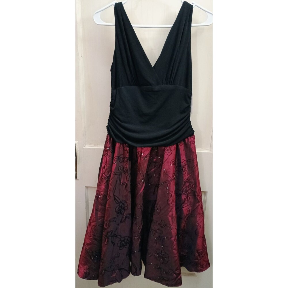 Womens SL Fashions Black Red Berry Taffeta Party Dress Petite 12P NWT